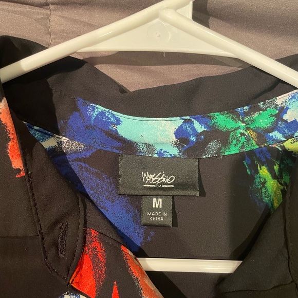 Mission Black Vivid Floral Print Button Down Size Medium - Picture 11 of 11